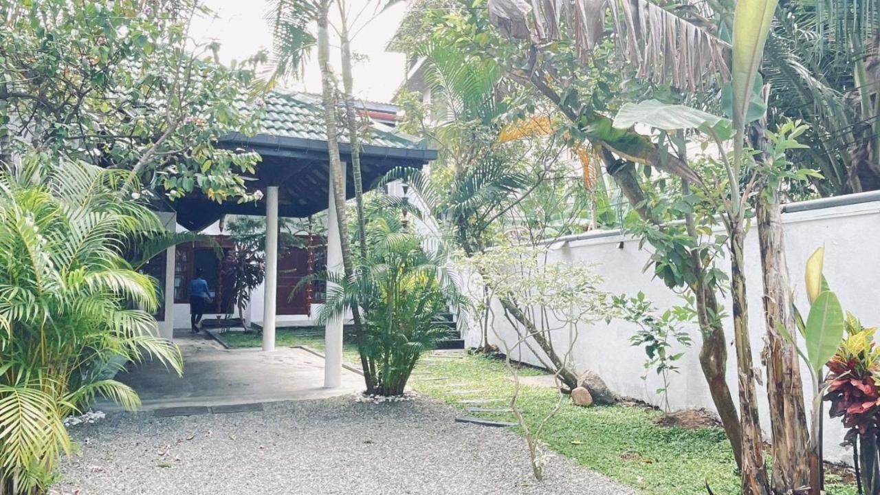 Rituale Guest House - Surf & Yoga มิริสซา ภายนอก รูปภาพ