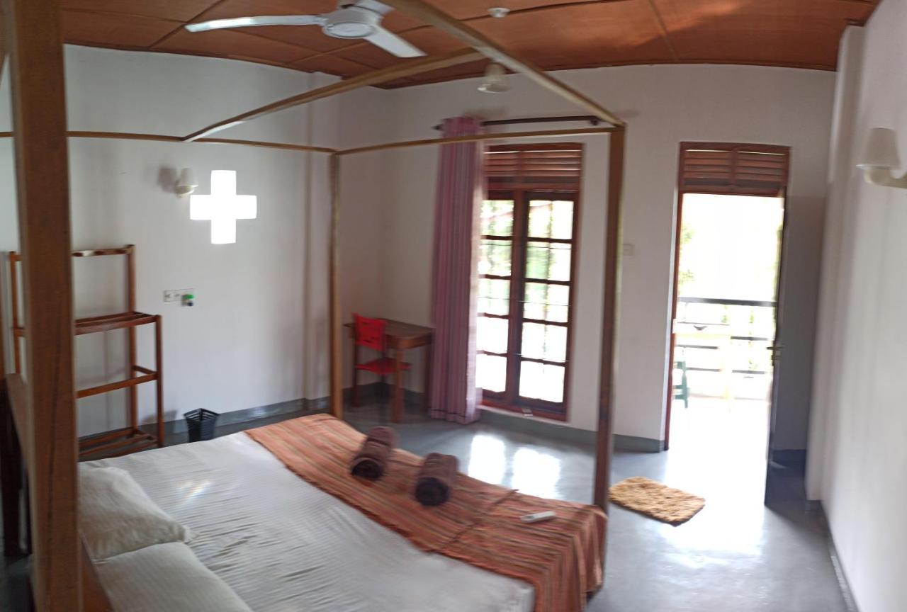 Rituale Guest House - Surf & Yoga มิริสซา ภายนอก รูปภาพ