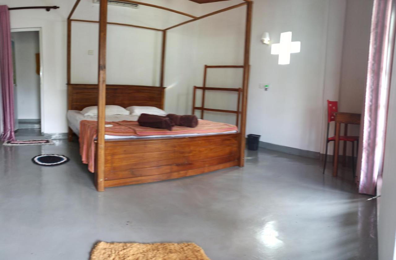 Rituale Guest House - Surf & Yoga มิริสซา ภายนอก รูปภาพ