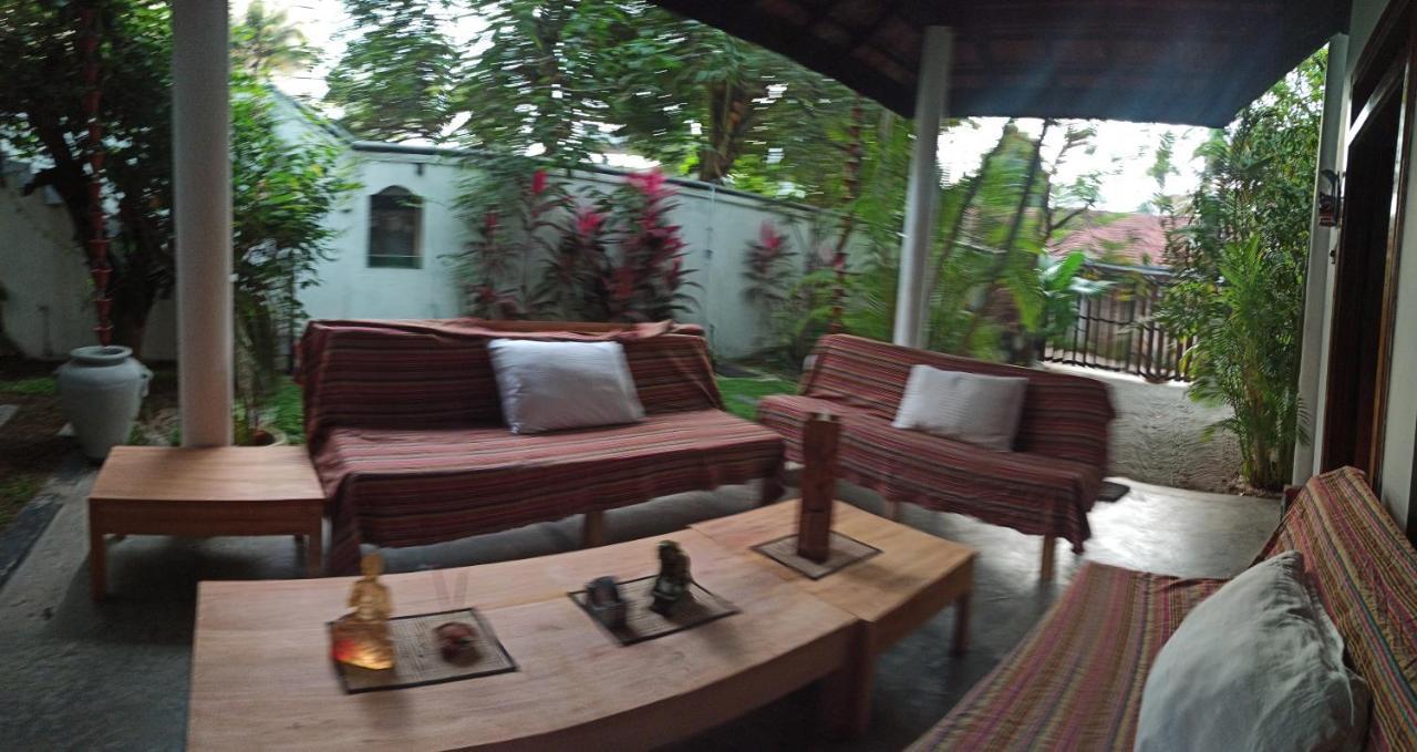 Rituale Guest House - Surf & Yoga มิริสซา ภายนอก รูปภาพ