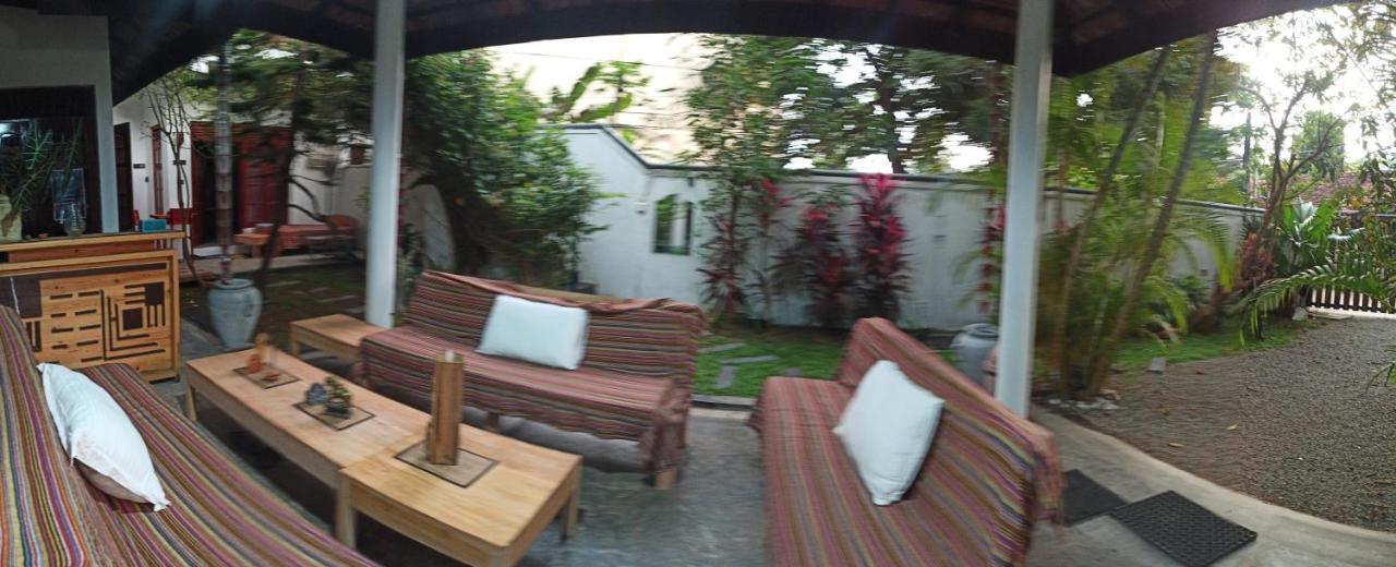 Rituale Guest House - Surf & Yoga มิริสซา ภายนอก รูปภาพ