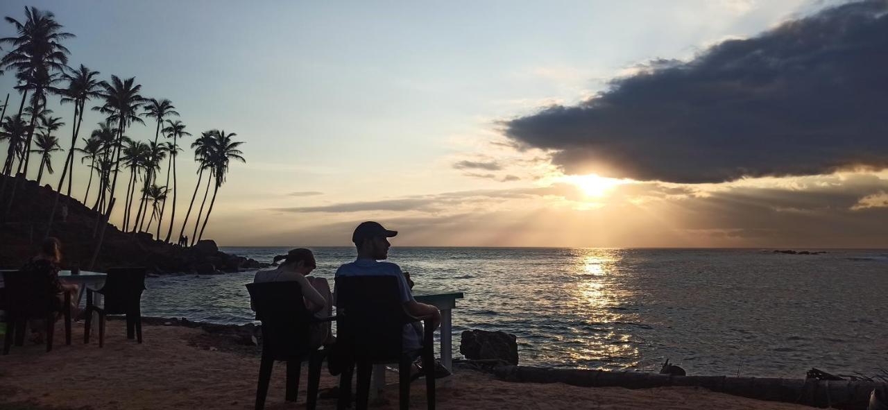 Rituale Guest House - Surf & Yoga มิริสซา ภายนอก รูปภาพ