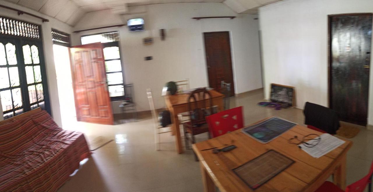 Rituale Guest House - Surf & Yoga มิริสซา ภายนอก รูปภาพ